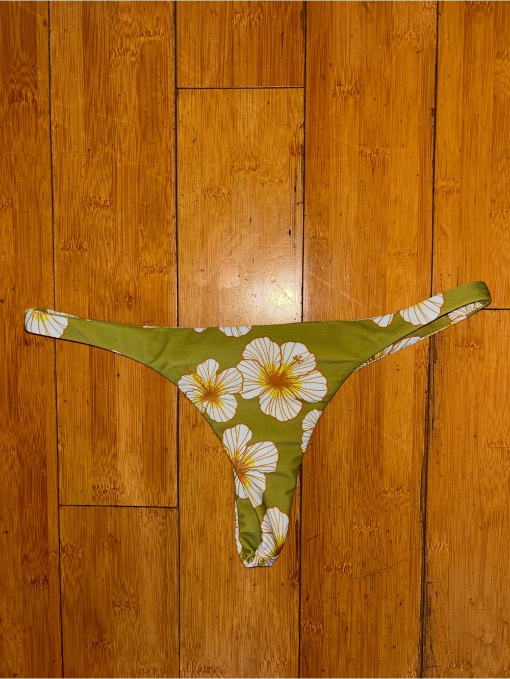 Benoa swim Citrine tai bottoms 💚🌼